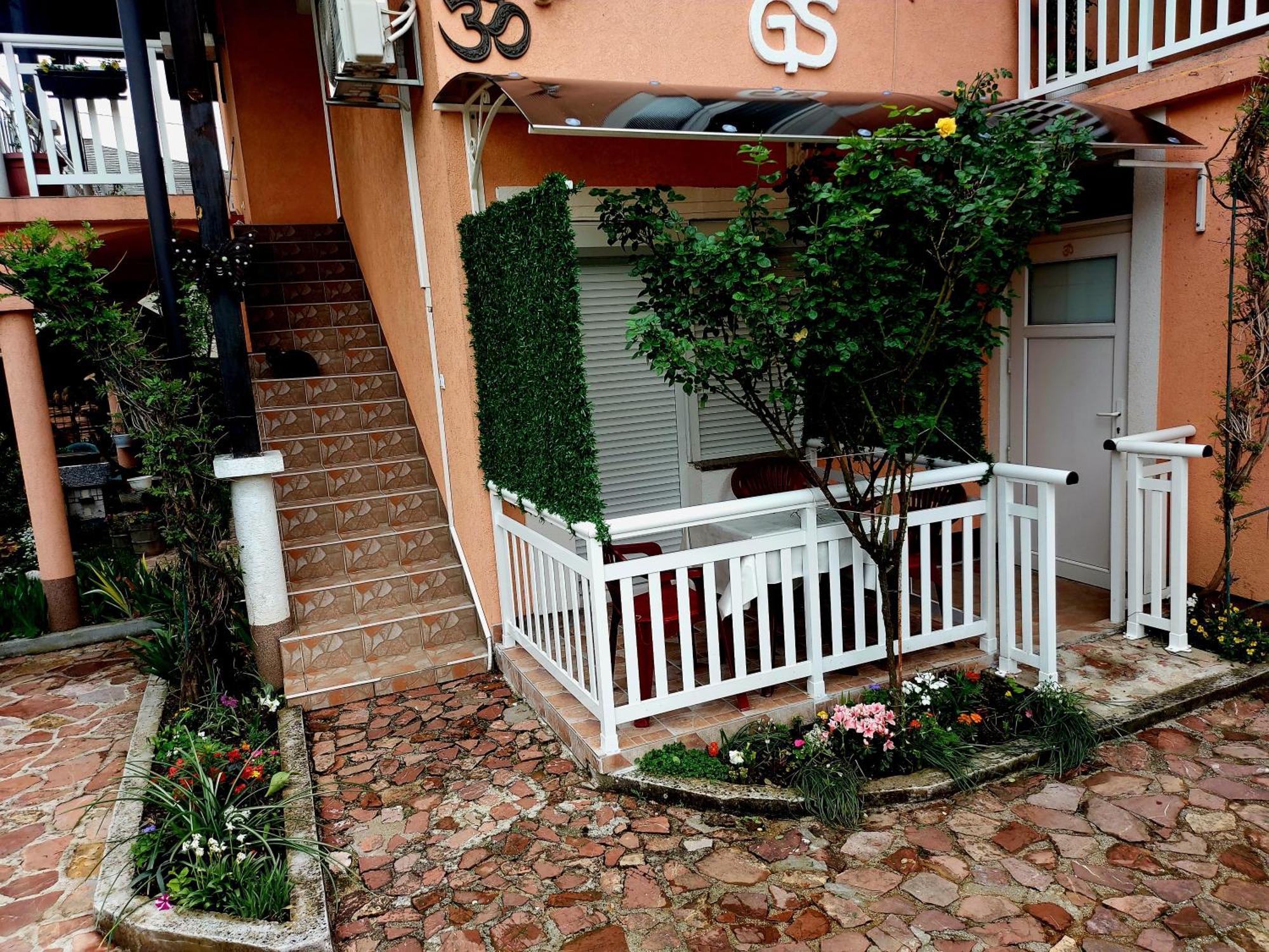 Apartmani Gs ***** Zavidovici 외부 사진