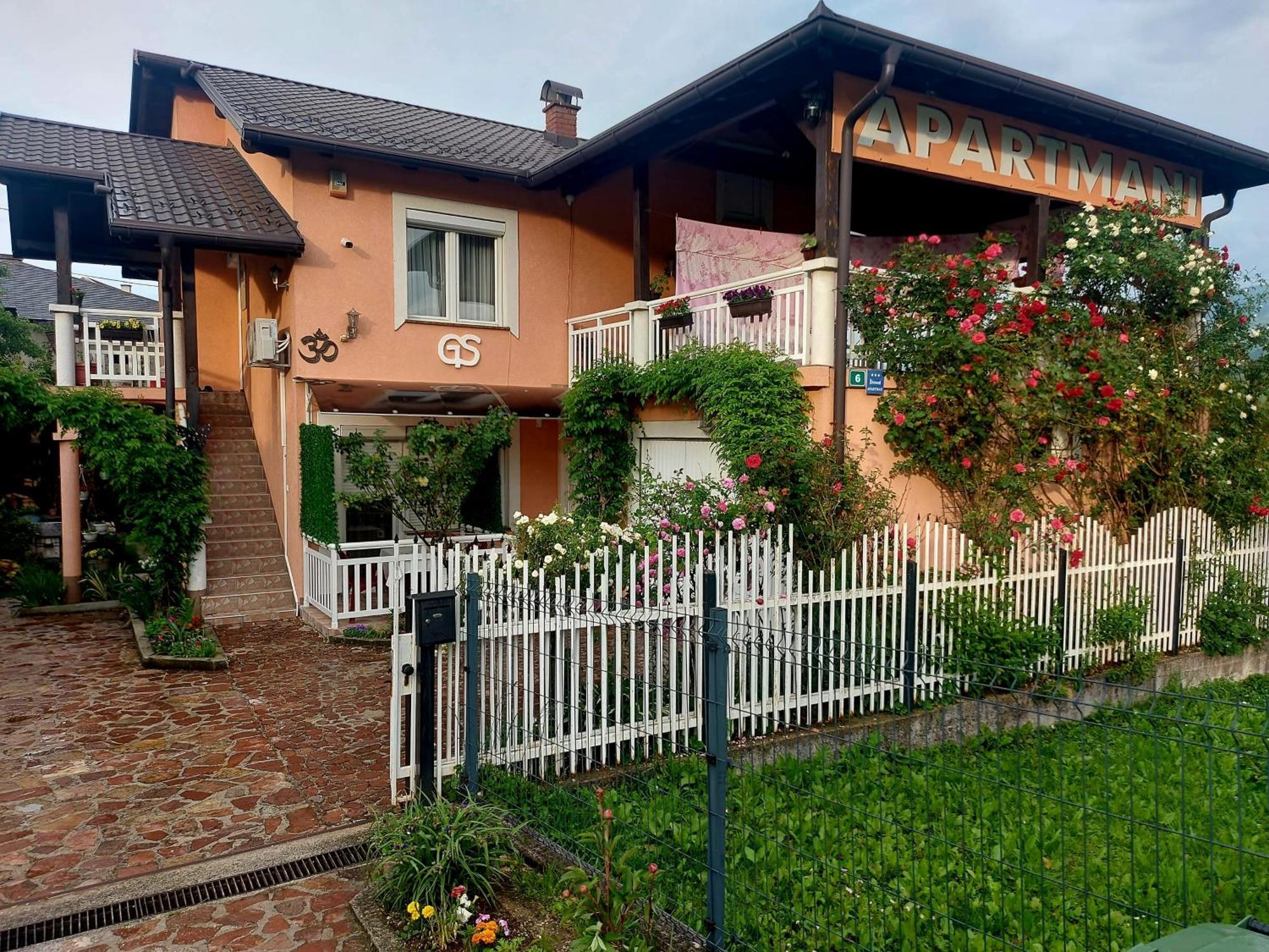 Apartmani Gs ***** Zavidovici 외부 사진